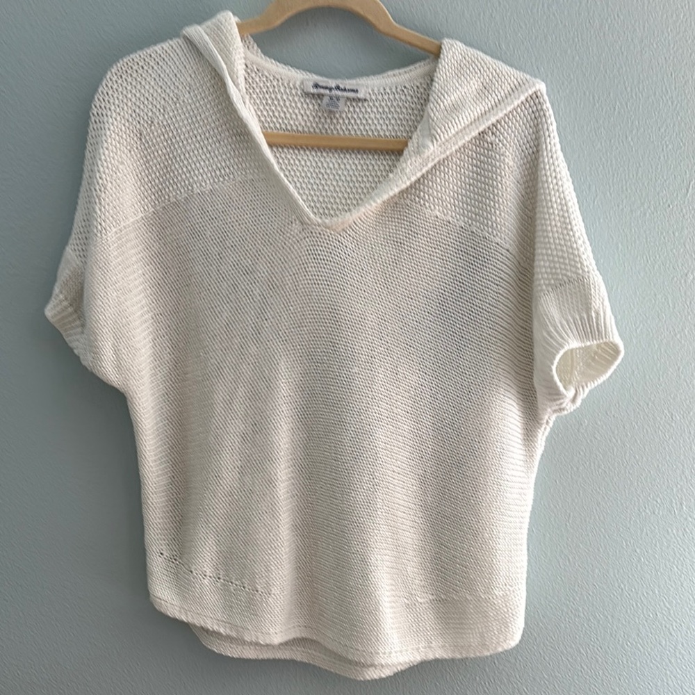 Tommy Bahama White V-Neck Hooded Sweater